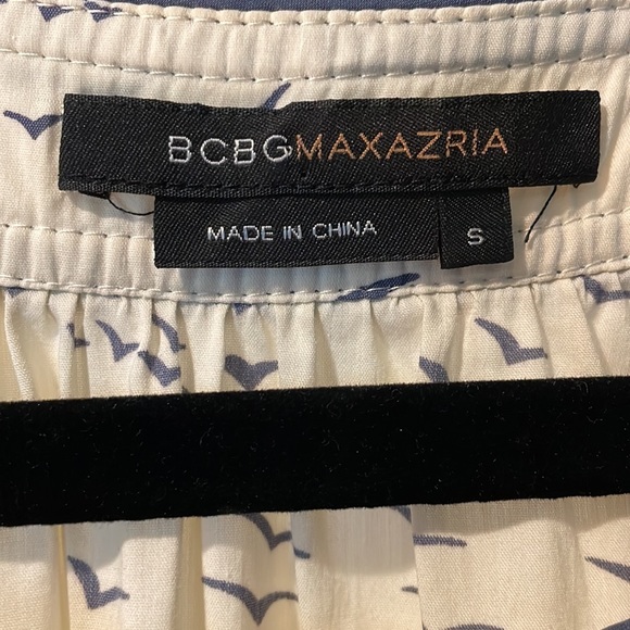 Vintage BCBG BLUE CREAM BIRD PRINT BELTED DRESS SIZE SMALL Kimono style belt - Picture 8 of 14